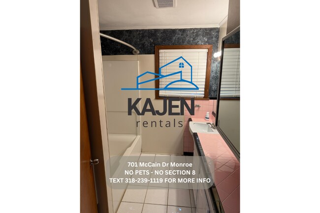 Building Photo - 701 McCain Dr