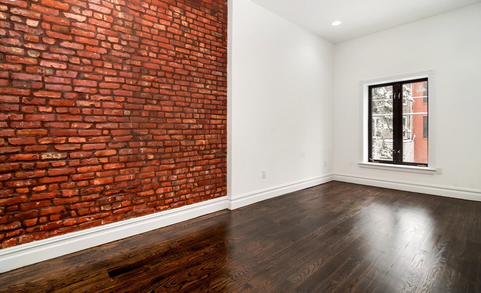 Building Photo - 629A Madison St