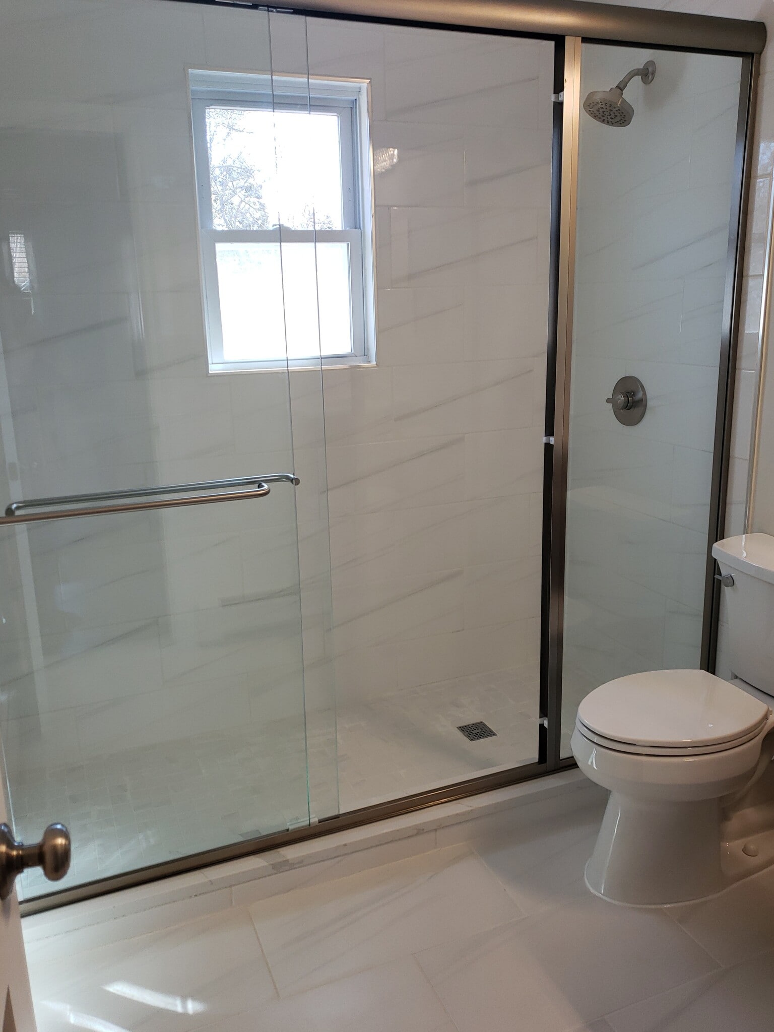 Building Photo - 34 Old East Neck Rd