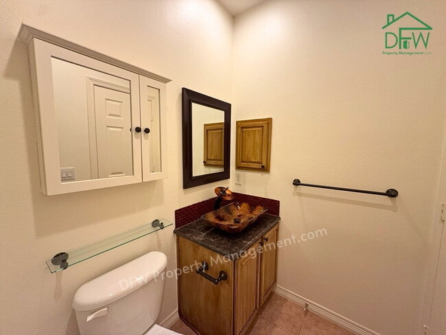 Building Photo - Carroll ISD - 5-Bedroom Home with Poll & Spa