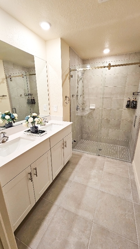 Building Photo - 9100 Tequila Sunrise Dr