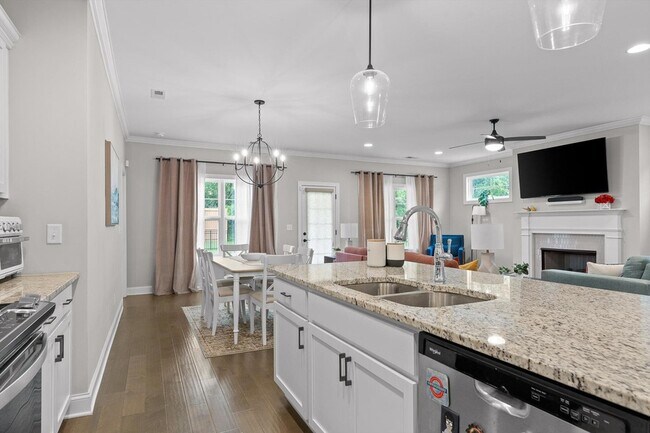 Building Photo - 7142 Tailgate Lp