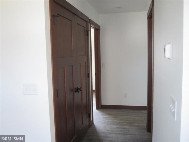 Building Photo - 1739 Aspen Ct