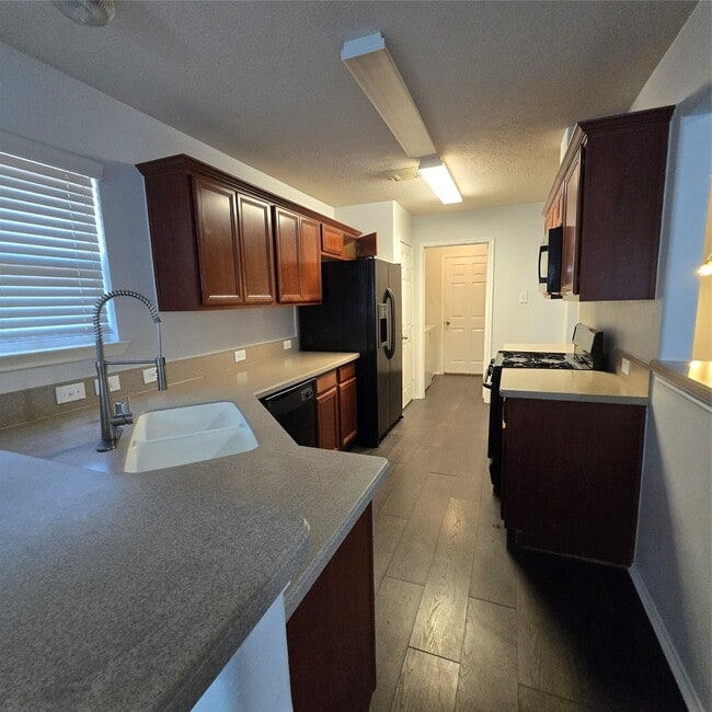 Building Photo - 7010 Windy Run Ct