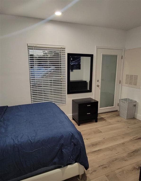 Building Photo - 2302 Rochelle Ave