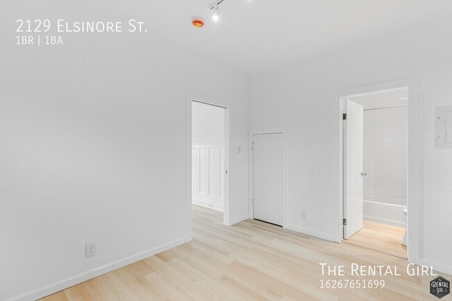 Building Photo - 2129 Elsinore St