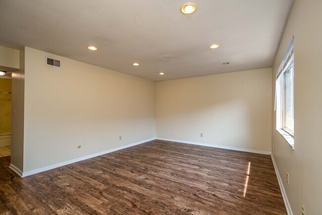 Living Room 1 - 310 E 18th Ave