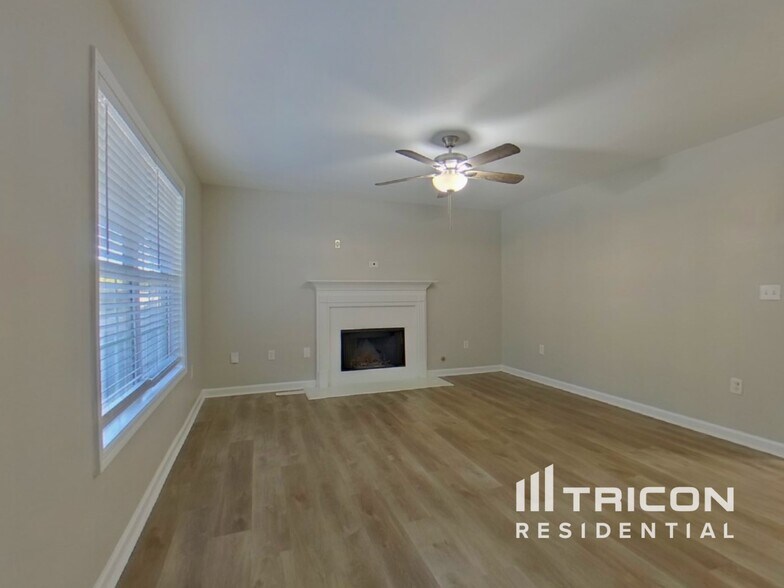 Building Photo - 150 Whetstone Way