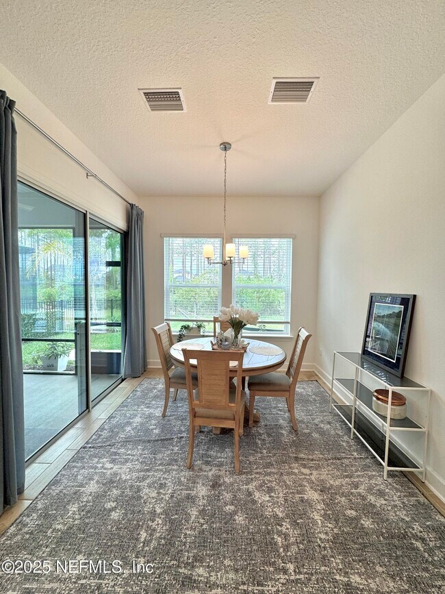 Building Photo - 97 Latham Dr