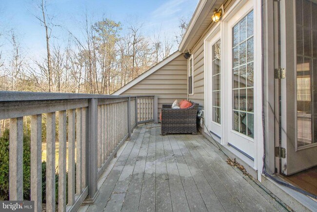 Building Photo - 7420 Mayflower Ct