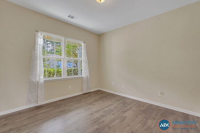 Building Photo - 4-Bedroom Home in Seagrass Station - MOVE IN TODAY