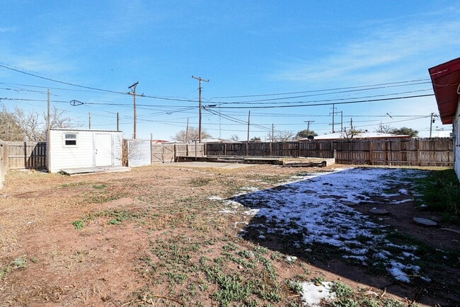 Building Photo - 1807 Doran Dr