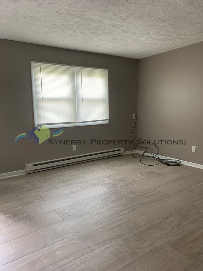 Building Photo - Brandt Rd 6764-6766