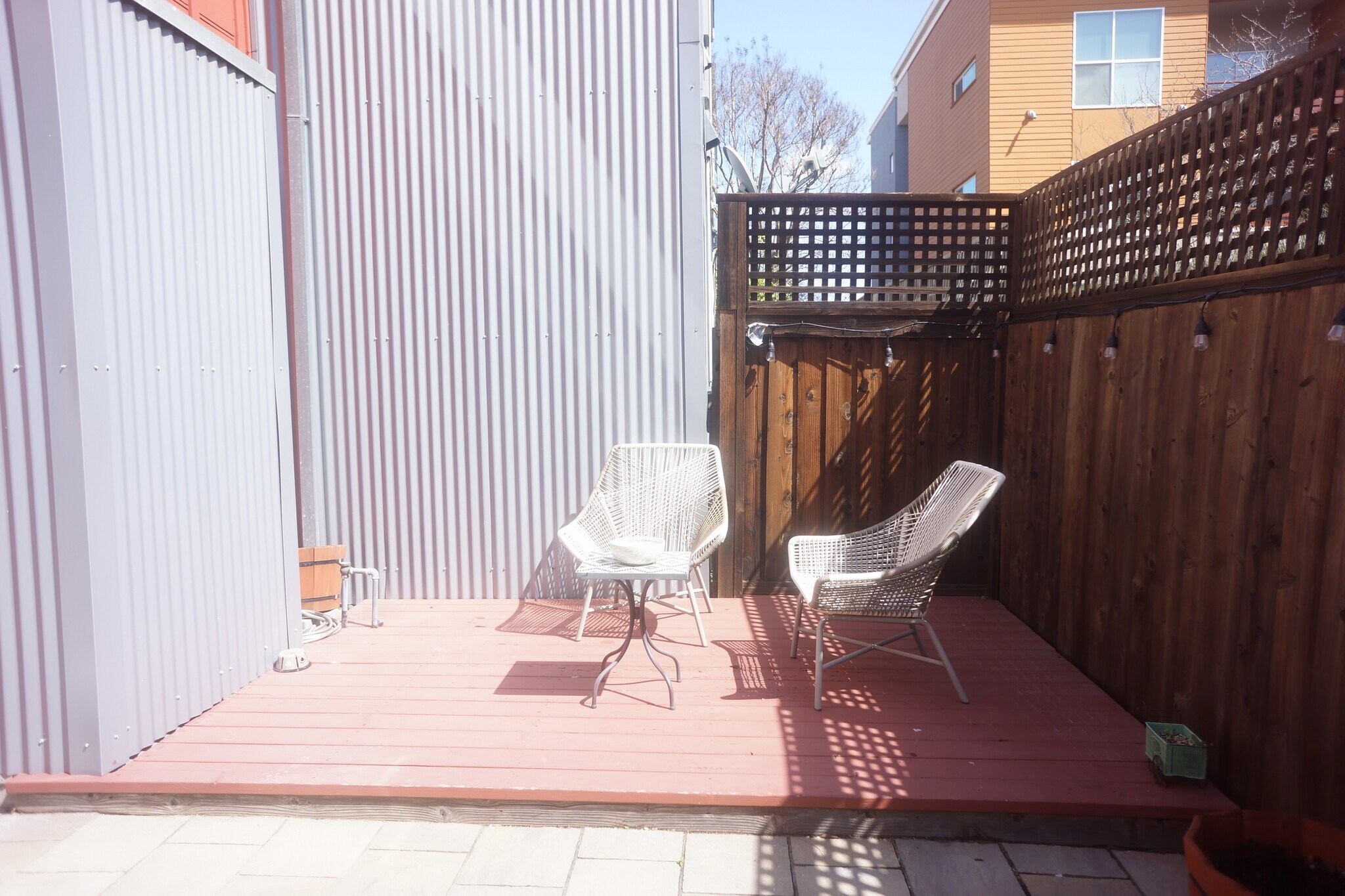 Building Photo - 2078 S Delaware St