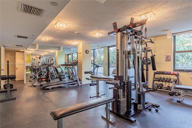 Building Photo - 1500 N Ocean Blvd