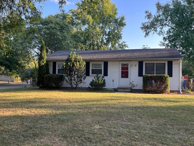 Primary Photo - 7 Metroview Ct