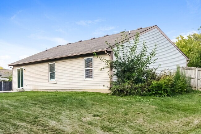 Building Photo - 140 Park Pl Blvd