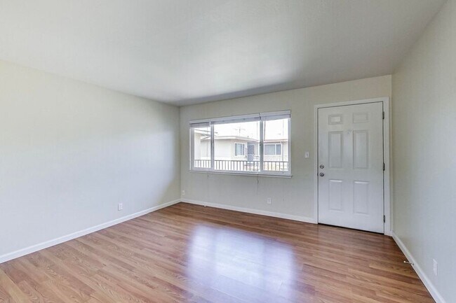 Building Photo - 1758 S Grant St