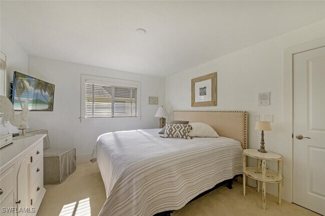 Building Photo - 239 Torrey Pines Point