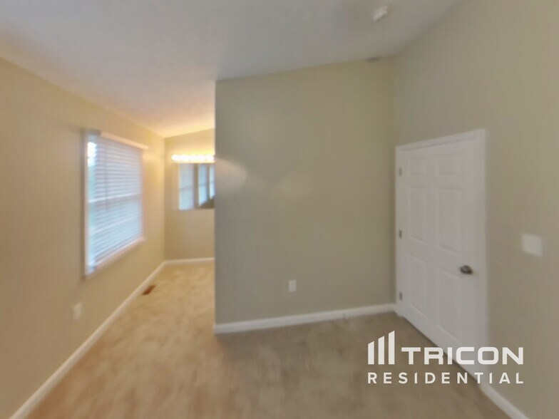Building Photo - 1650 Elkwood Ct