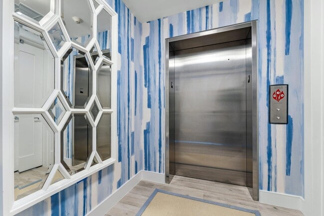 Building Photo - 3730 N Ocean Dr