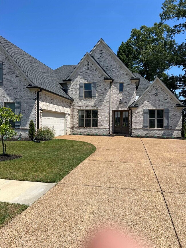 Building Photo - 9746 Woodland Fox Ln N
