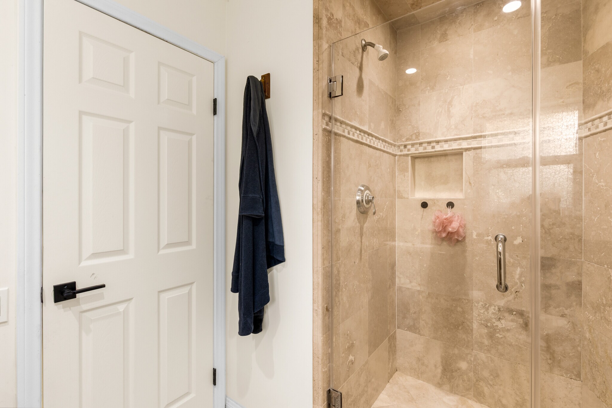 Building Photo - 7130 Gateshead Way