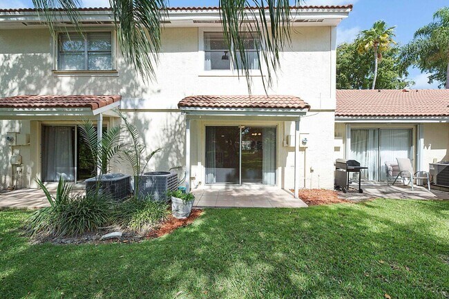 Building Photo - 6384 Boca Cir