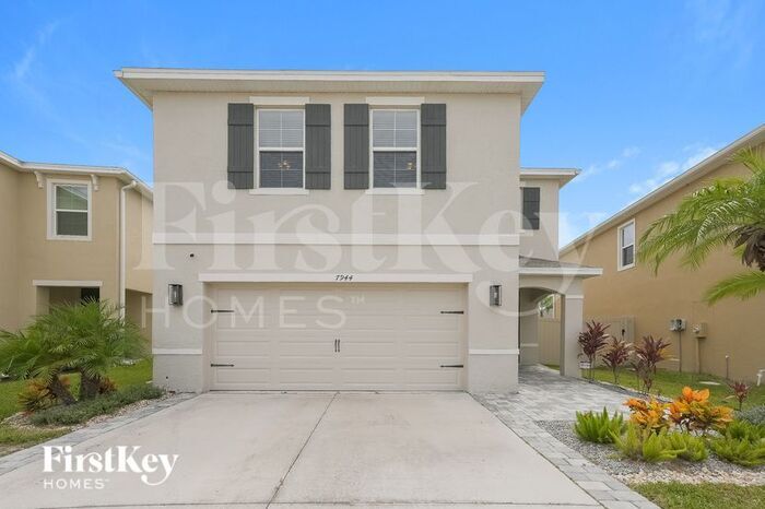 Primary Photo - 7944 Pelican Reed Cir