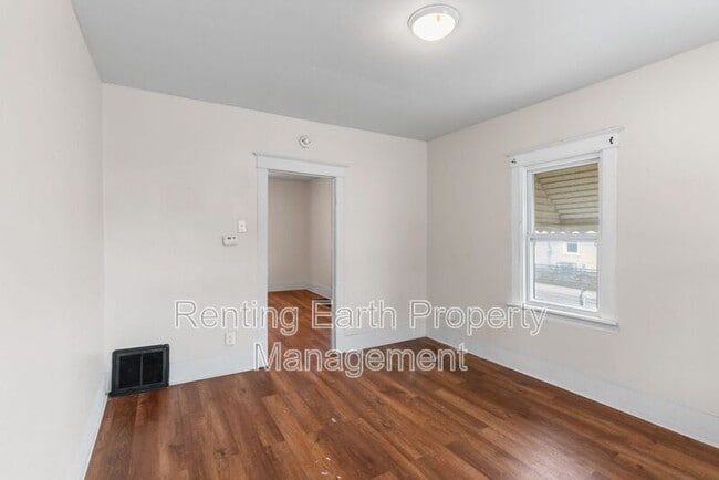 Building Photo - 6546 Joseph Ave