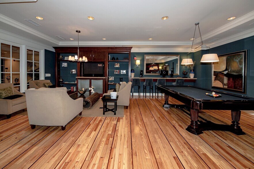 Building Photo - 2665 Prosperity Ave