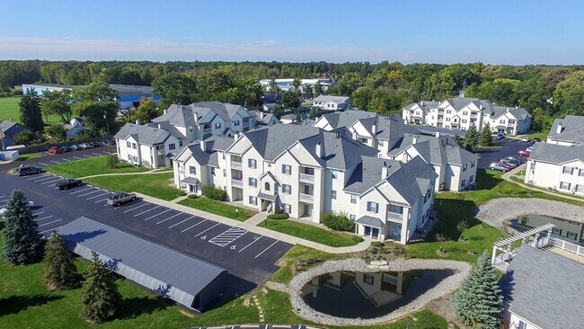 Building Photo - 7000 Quail Lakes Dr