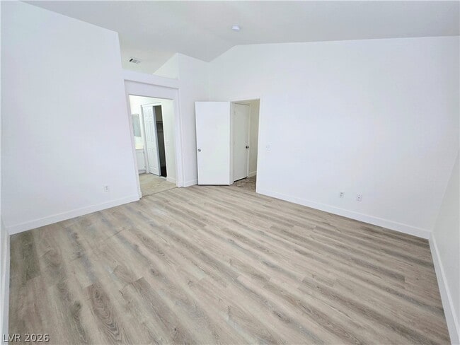 Building Photo - 2321 Blackberry Valley Way