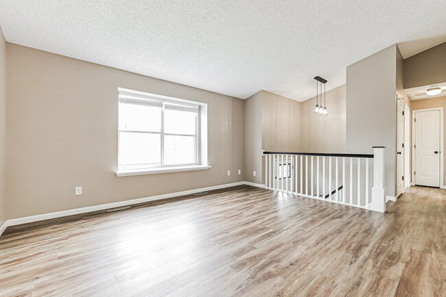 Building Photo - 16296 Beauty Bush Pl
