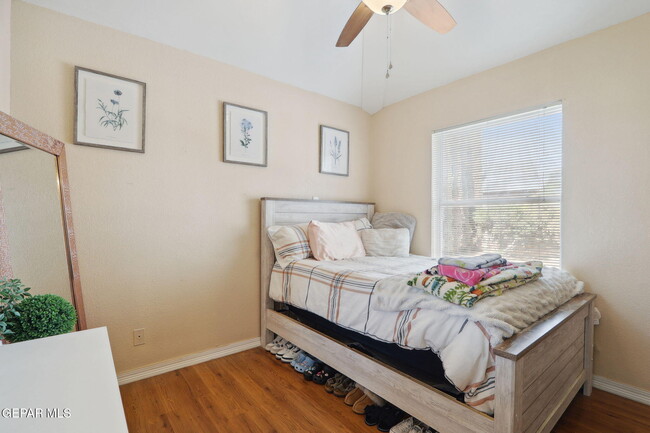 Building Photo - 3286 Sal Berroteran Dr