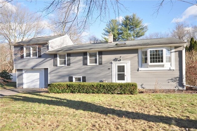 Primary Photo - 44 Simsbury Manor Dr
