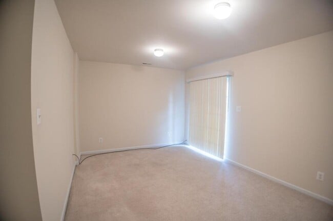 Building Photo - 4121 Trabert Ct