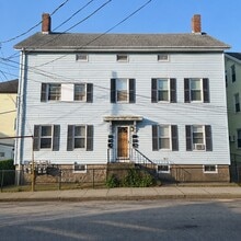 Building Photo - 23 Brow St