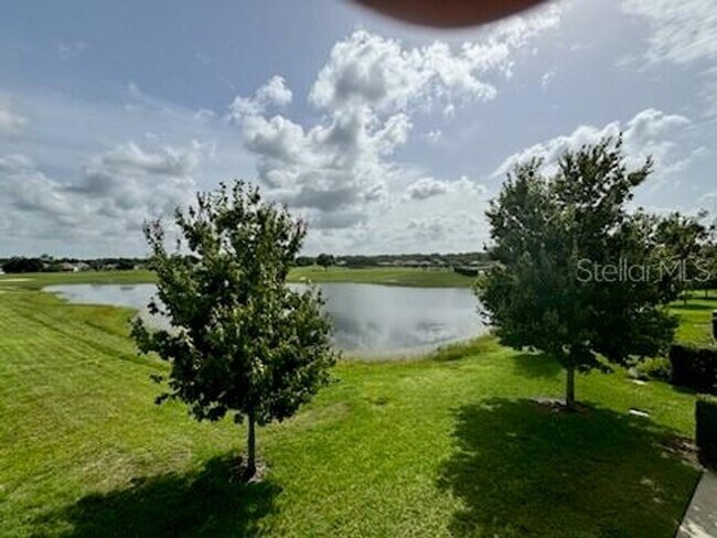 Building Photo - Providence Townhome For Rent