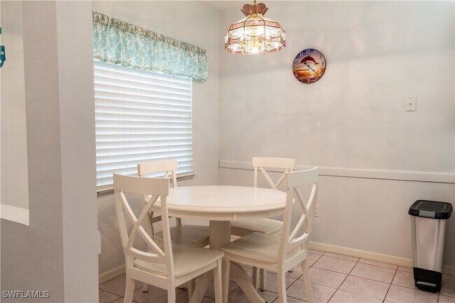 Building Photo - 2526 Orchid Bay Dr