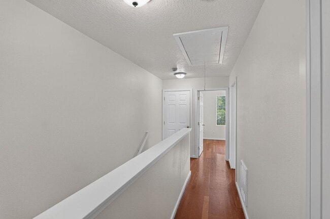 Building Photo - 2038 SE 171st Ave