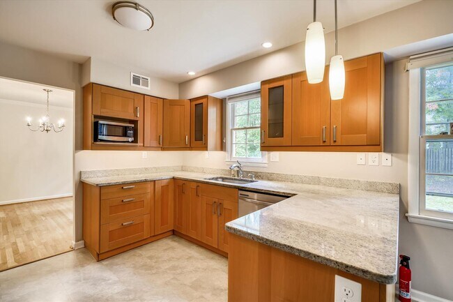 Building Photo - 11200 Powder Horn Dr