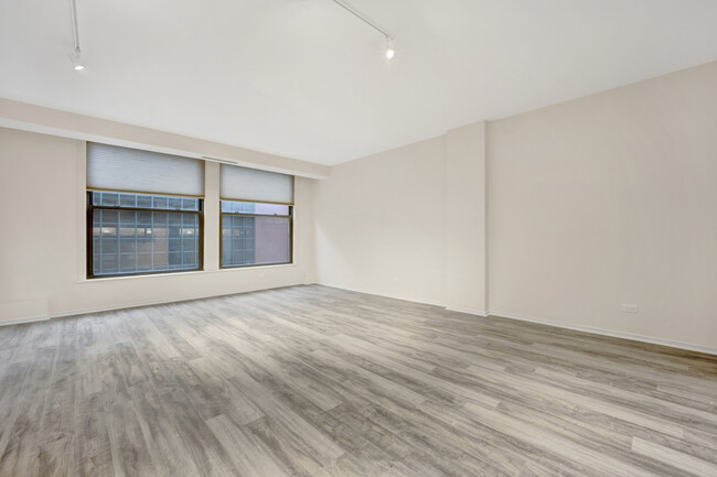 Building Photo - 431 S Dearborn St