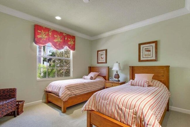 Building Photo - 207 Andalusia Dr