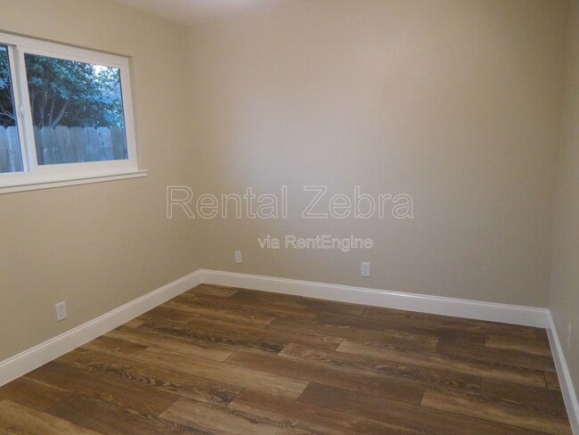 Building Photo - 2877 El Camino Real