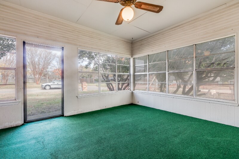 Building Photo - 7291 Ash St