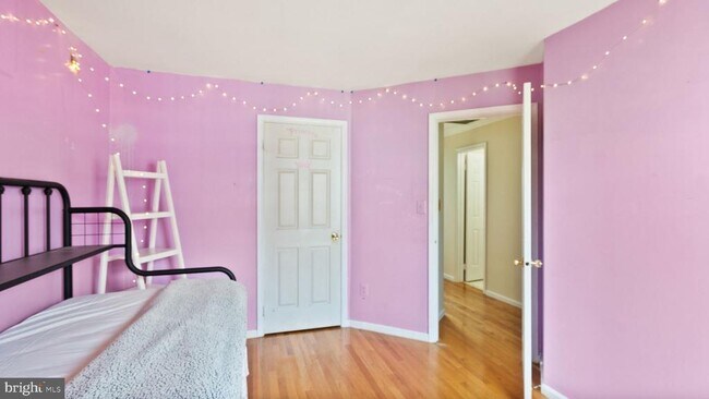 Building Photo - 12810 Mill Meadow Ct