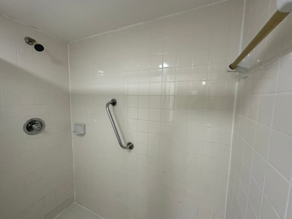 Building Photo - 2605 SE 19th Ct