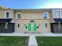 Building Photo - 1101 Arrowhead Dr