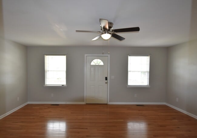 Building Photo - 614 N Highland Park Ave